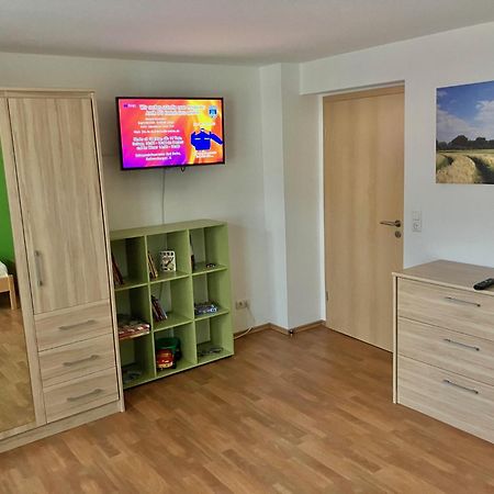 Ferienwohnung Morgensonne Am Kurpark Bad Berka - Parkplatz - Spielplatz - Wlan - 2 Schlafzimmer Εξωτερικό φωτογραφία