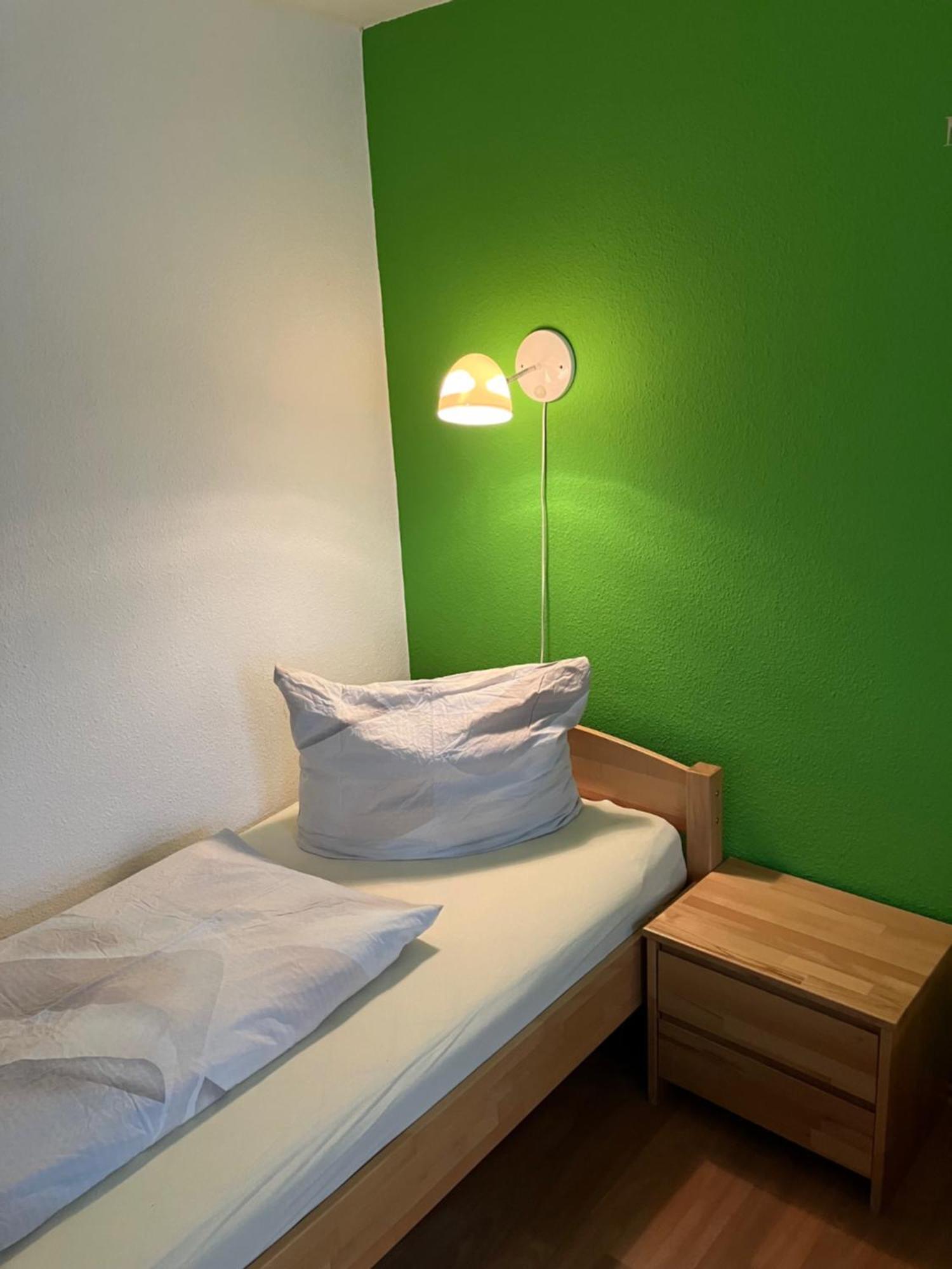Ferienwohnung Morgensonne Am Kurpark Bad Berka - Parkplatz - Spielplatz - Wlan - 2 Schlafzimmer Εξωτερικό φωτογραφία